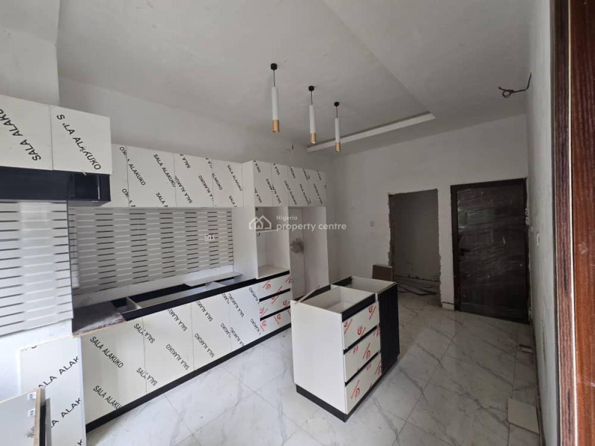 Newly Built 2 Bedroom Apartment Plus Bq, Lekki Phase 1 Lagos, Lekki Phase 1, Lekki, Lagos, Flat / Apartment for Rent