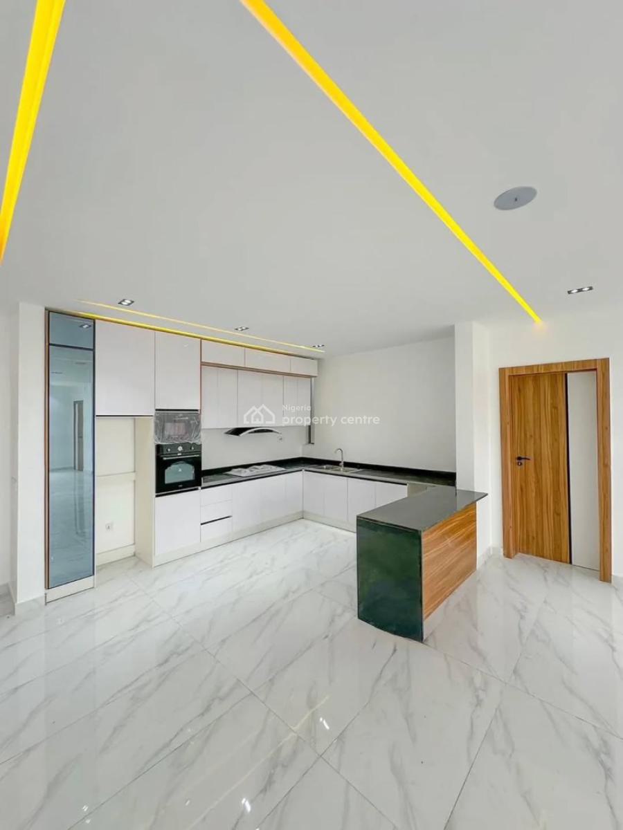 Luxury 2 Bedroom Apartment with Elevator, Lekki Phase 1, Lekki, Lagos, Flat / Apartment for Sale