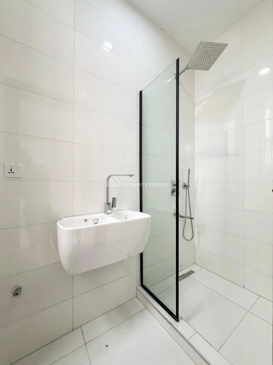 Luxury 2 Bedroom Apartment with Elevator, Lekki Phase 1, Lekki, Lagos, Flat / Apartment for Sale