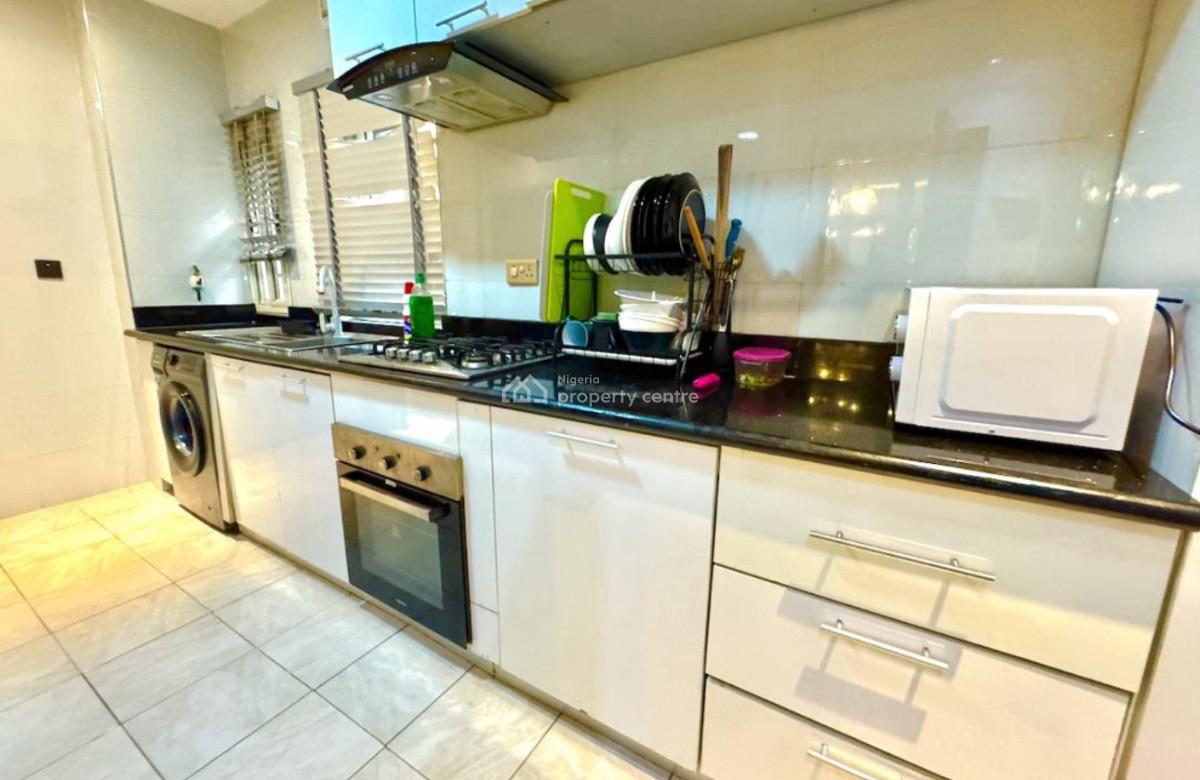 Exquisite 2 Bedroom Apartment, Lekki Phase 1, Lekki Phase 1, Lekki, Lagos, Flat / Apartment Short Let