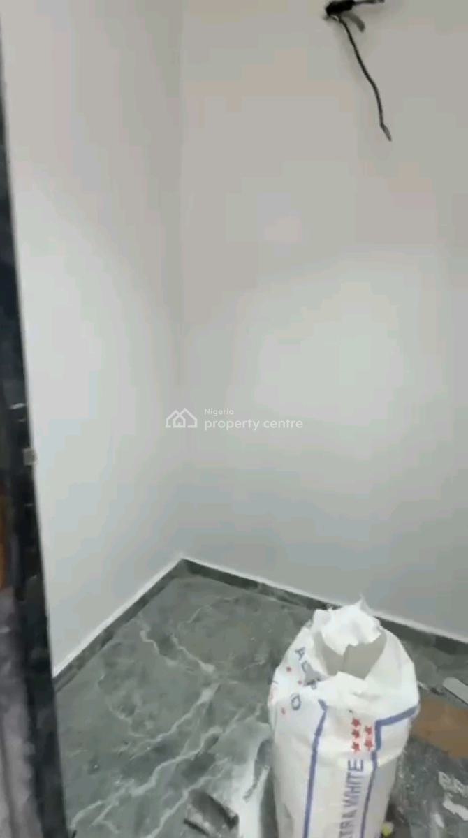 Standard and Spacious Mini Flat, Abule Oja, Abule Oja, Yaba, Lagos, Mini Flat (room and Parlour) for Rent