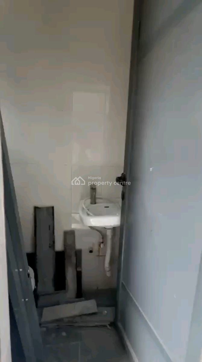 Standard and Spacious Mini Flat, Abule Oja, Abule Oja, Yaba, Lagos, Mini Flat (room and Parlour) for Rent