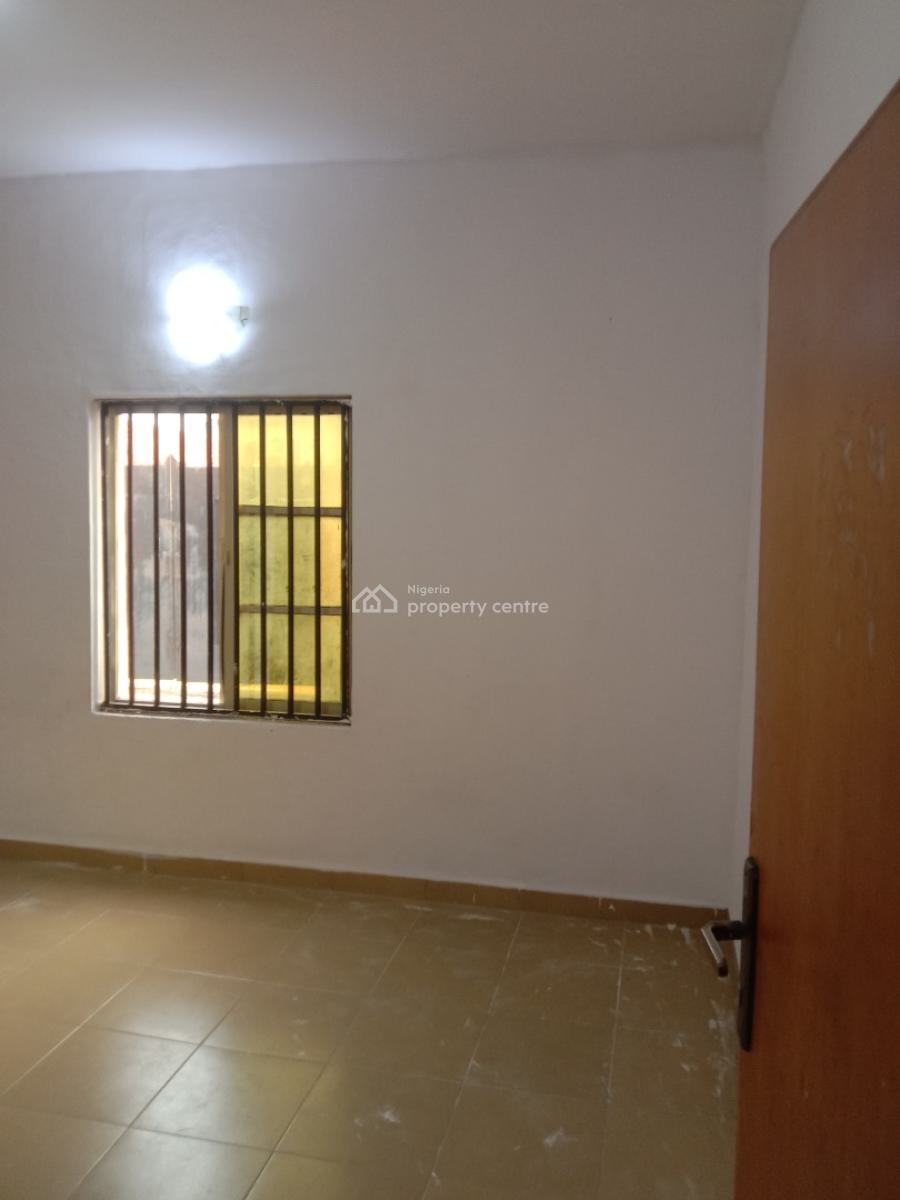 Shared Apartments Downstairs with Wardrobe, Badore Road at Rock Stone Estate, Ajah, Lagos, Self Contain (single Rooms) for Rent