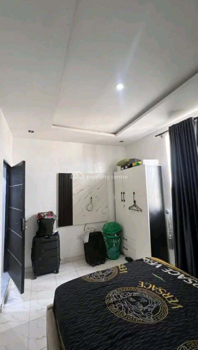 a Fully Furnished and Standard 2 Bedroom Flat, Ojuelegba, Ojuelegba, Surulere, Lagos, Flat / Apartment for Rent
