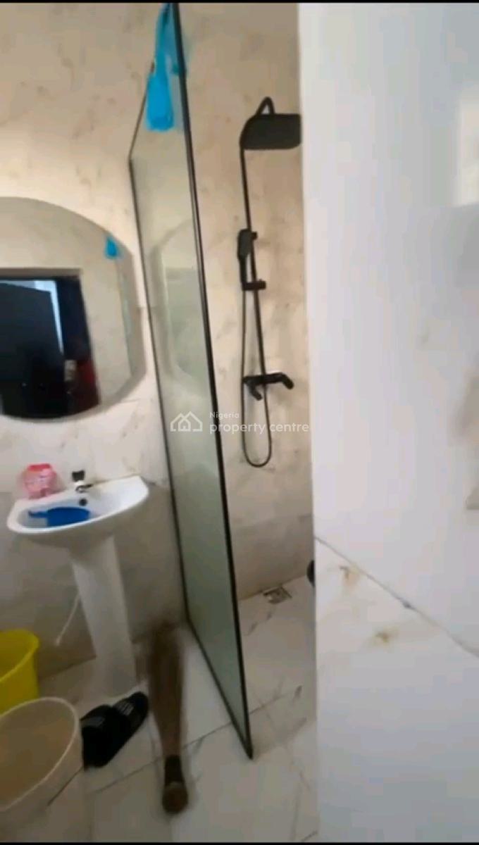a Fully Furnished and Standard 2 Bedroom Flat, Ojuelegba, Ojuelegba, Surulere, Lagos, Flat / Apartment for Rent