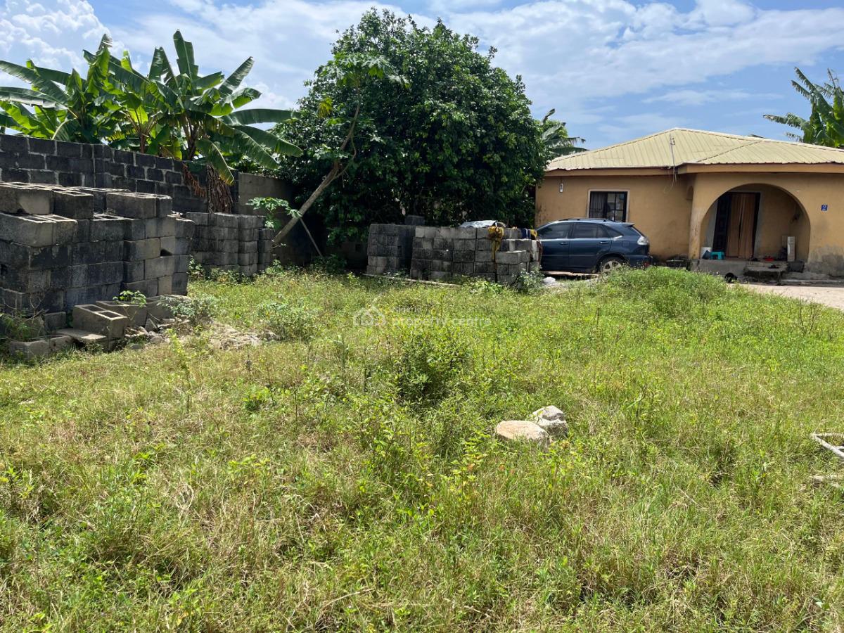 Quarter Plot of Land with C of O in Developed Location, Peaceland Estate Pero Bustop, Ogombo, Ajah, Lagos, Residential Land for Sale