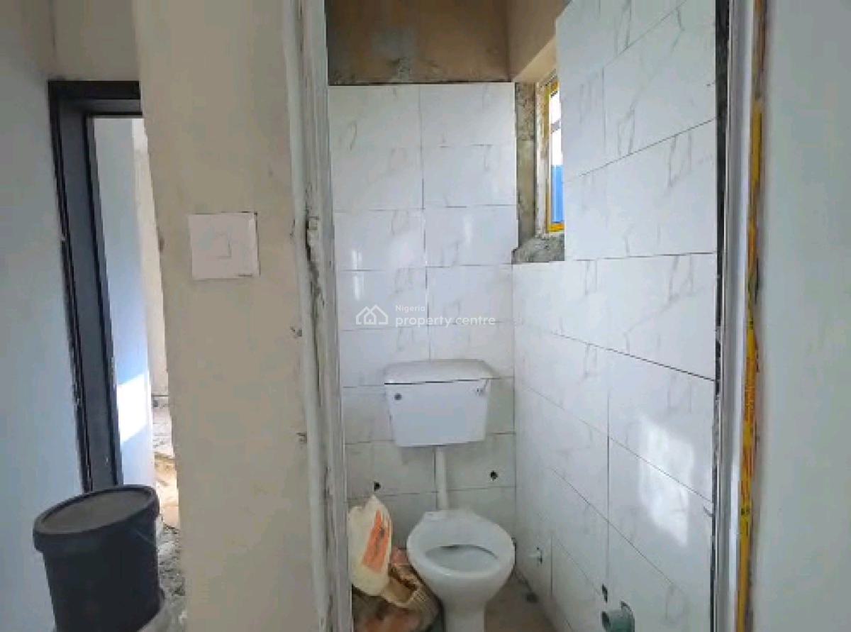 Standard and Executive Mini Flat, Abule Ijesha, Abule Ijesha, Yaba, Lagos, Mini Flat (room and Parlour) for Rent