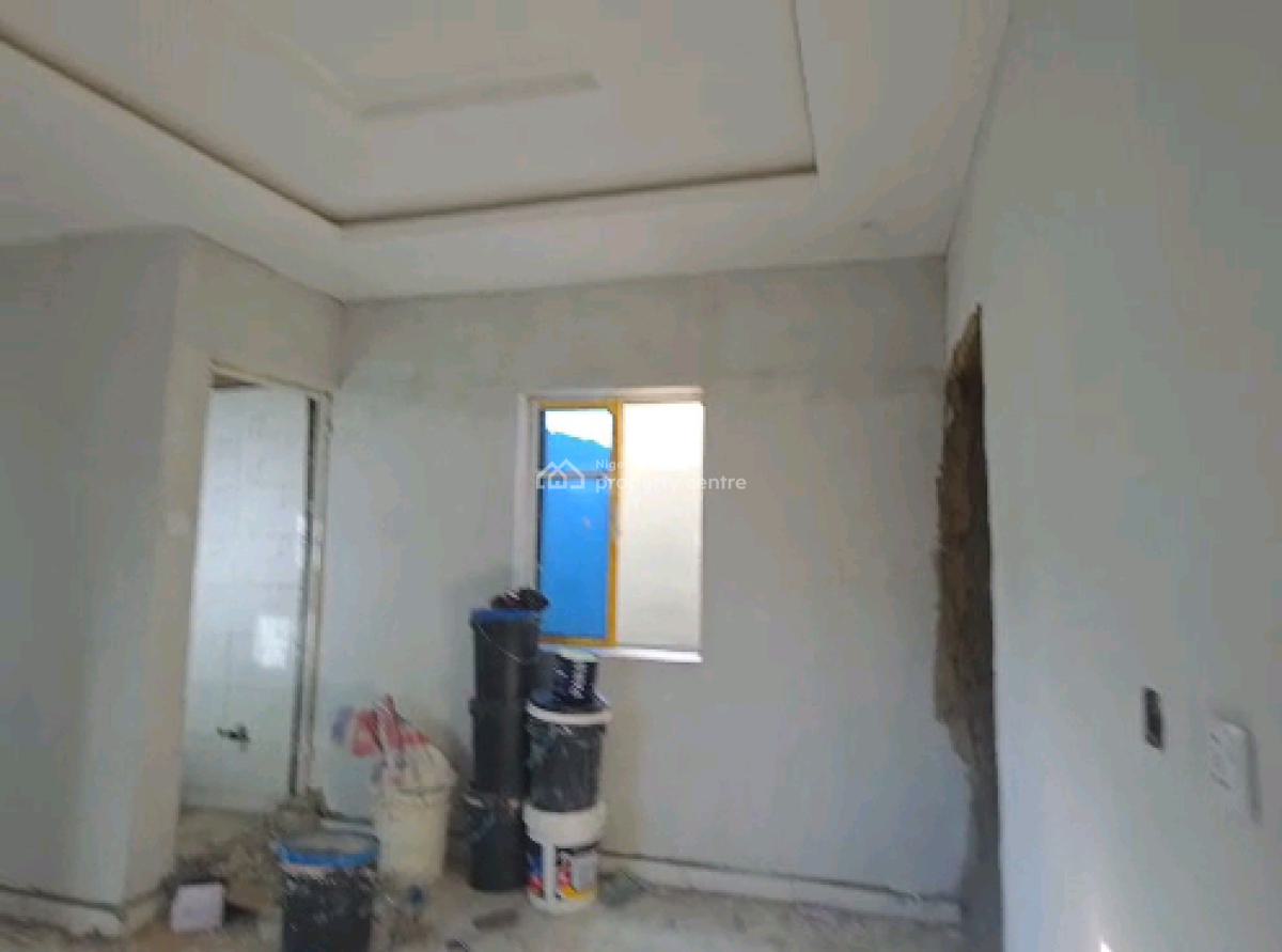 Standard and Executive Mini Flat, Abule Ijesha, Abule Ijesha, Yaba, Lagos, Mini Flat (room and Parlour) for Rent