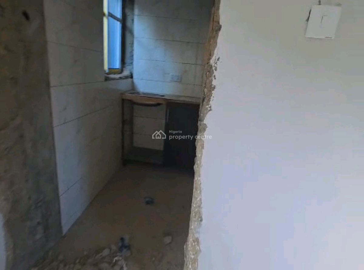 Standard and Executive Mini Flat, Abule Ijesha, Abule Ijesha, Yaba, Lagos, Mini Flat (room and Parlour) for Rent