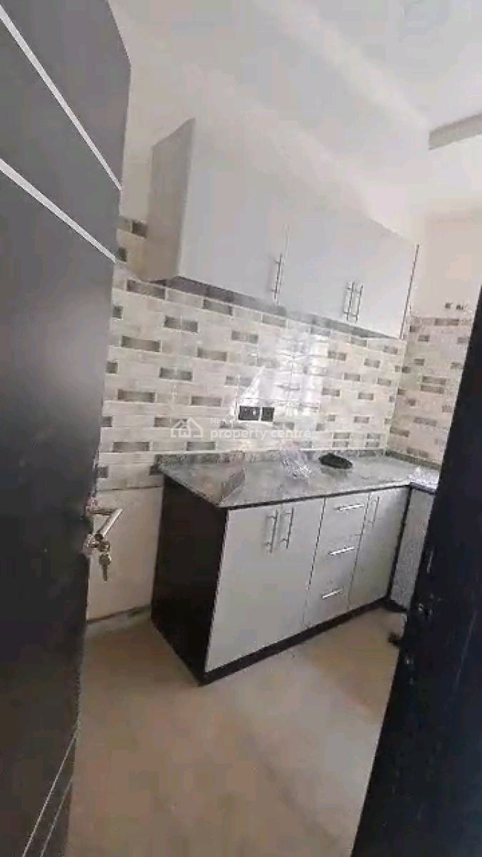 Standard and Newly Built 2 Bedroom Office Space, Pedro, Pedro, Gbagada, Lagos, Flat / Apartment for Rent