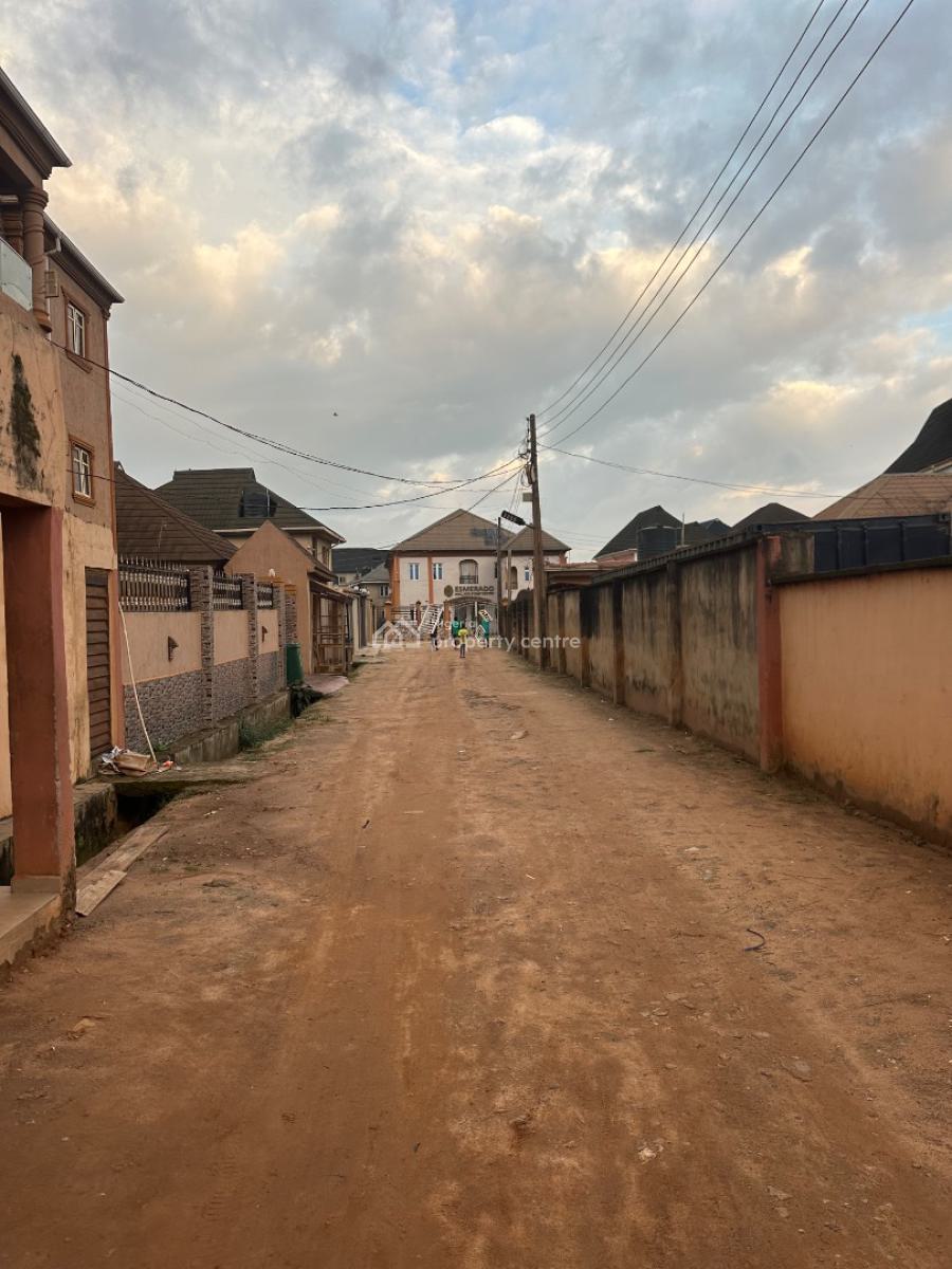 Land Measuring 470 Sqms with 2 Units of 3 Bedrooms Upstairs and 3 Unit, Threeco Estate. Olambe, Olambe, Ifo, Ogun, Block of Flats for Sale