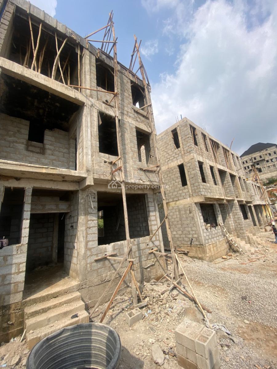 4 Bedroom Semidetached Duplex - Bq - 2 Car Parking, Guzape District, Abuja, Semi-detached Duplex for Sale