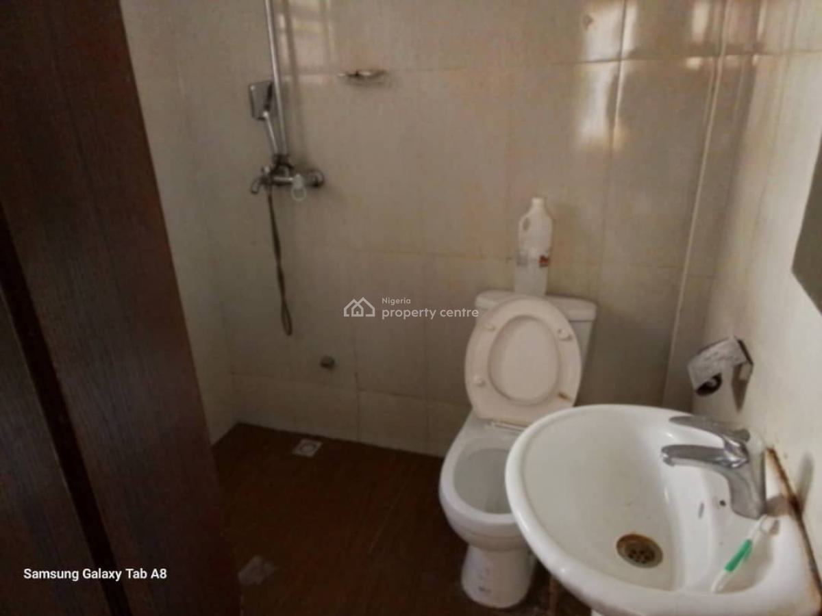 1 Bedroom Apartment, Wuye, Wuye, Abuja, Block of Flats for Sale