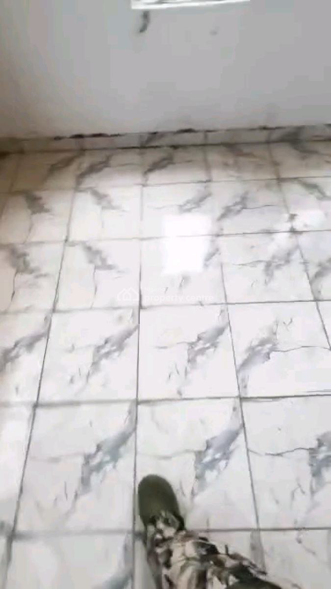 Newly Built and Standard 2 Bedroom Flat, Palmgrove, Palmgrove, Shomolu, Lagos, Flat / Apartment for Rent