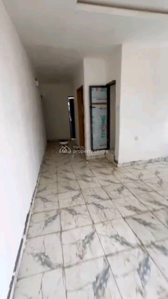 Newly Built and Standard 2 Bedroom Flat, Palmgrove, Palmgrove, Shomolu, Lagos, Flat / Apartment for Rent