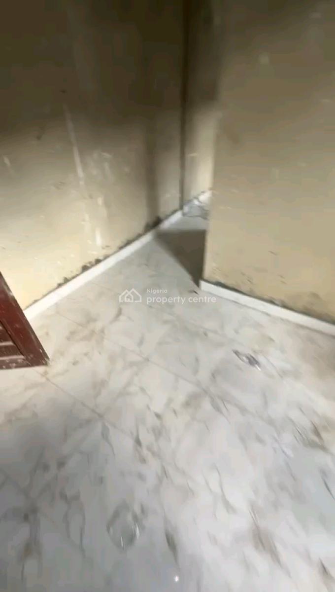 Standard Mini Flat, Ilupeju, Ilupeju, Lagos, Mini Flat (room and Parlour) for Rent