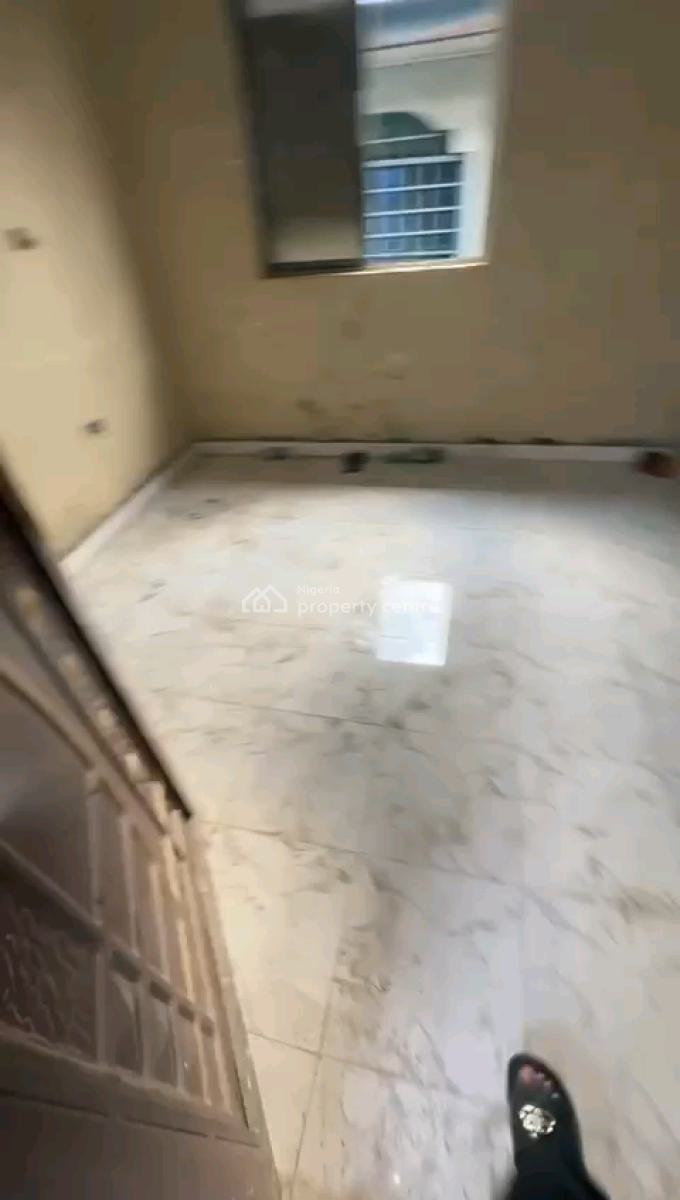 Standard Mini Flat, Ilupeju, Ilupeju, Lagos, Mini Flat (room and Parlour) for Rent