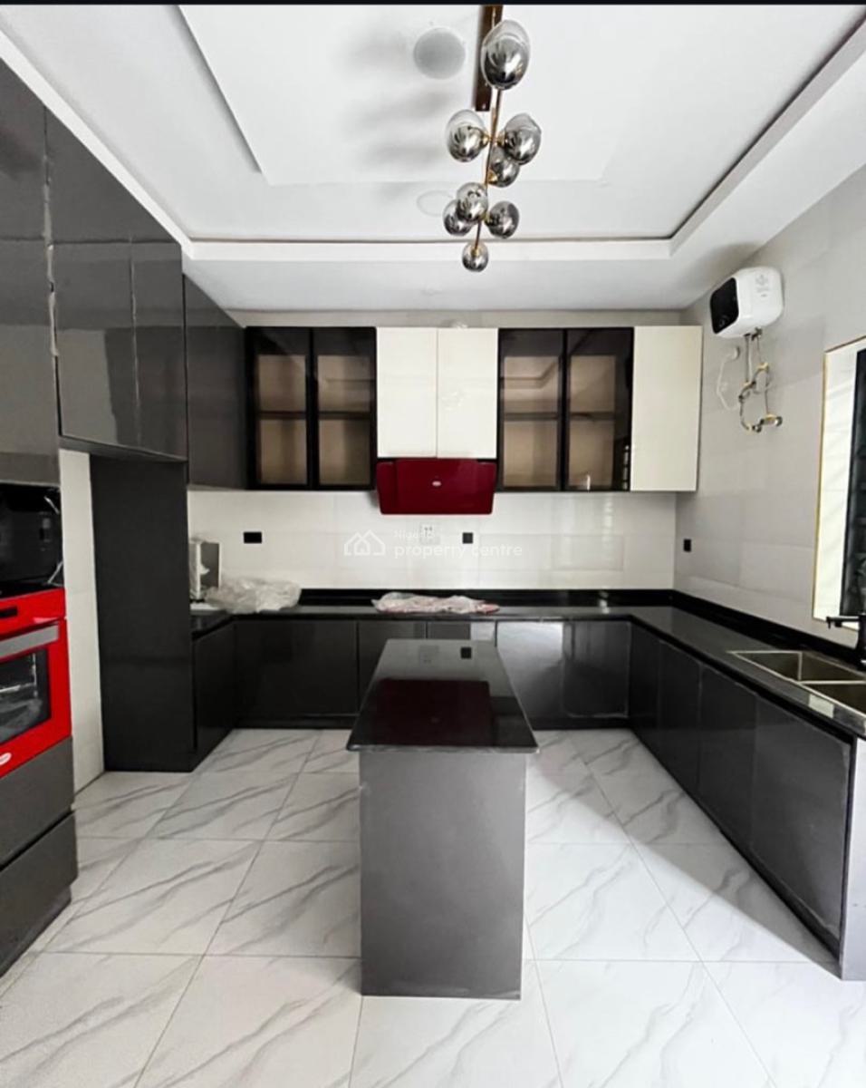 Lovely 5 Bedroom Home with a Bq and Secured Estate, Orchid Road Chevron Tollgate Lekki, Lekki, Lagos, Detached Duplex for Sale