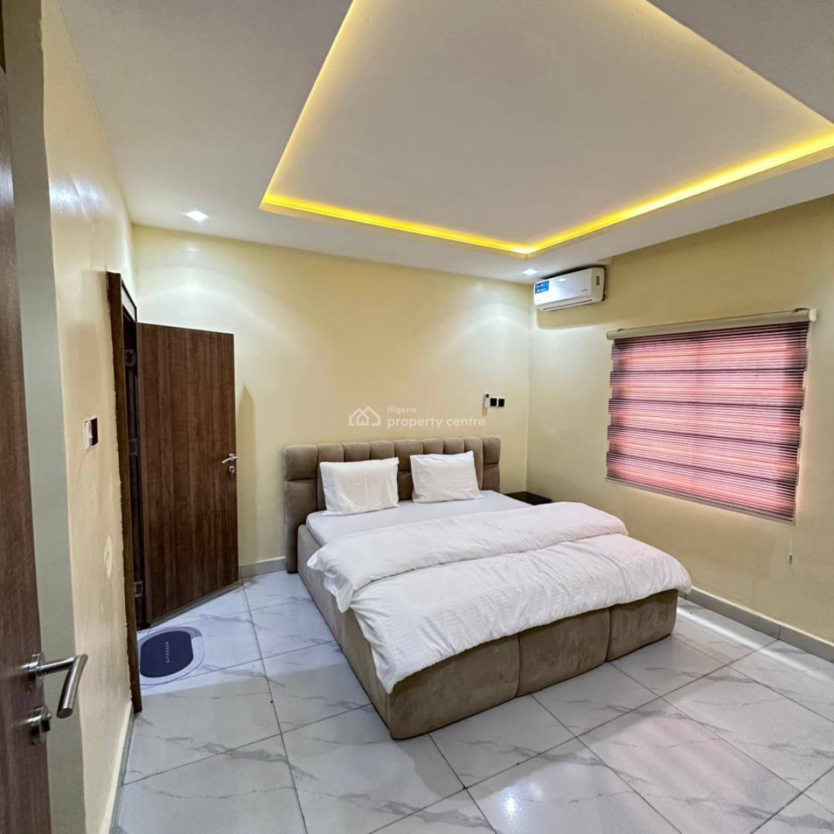 1 Bedroom and with Swimming Pool Available From Today, Lekki Phase 1, Lekki, Lagos, Flat / Apartment Short Let