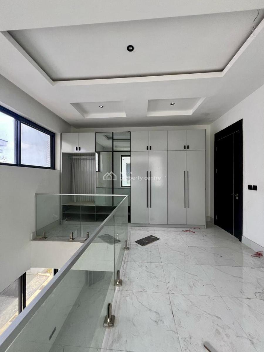 Well Finished  4 Bedroom Terraced   Duplex with Pool & Gym with Bq., Ikoyi, Lagos, Terraced Duplex for Rent