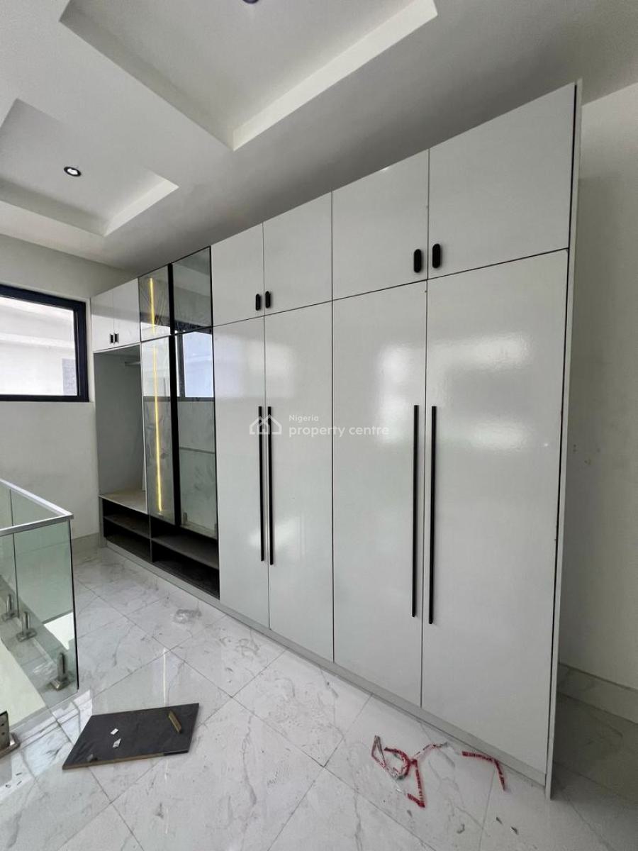 Well Finished  4 Bedroom Terraced   Duplex with Pool & Gym with Bq., Ikoyi, Lagos, Terraced Duplex for Rent