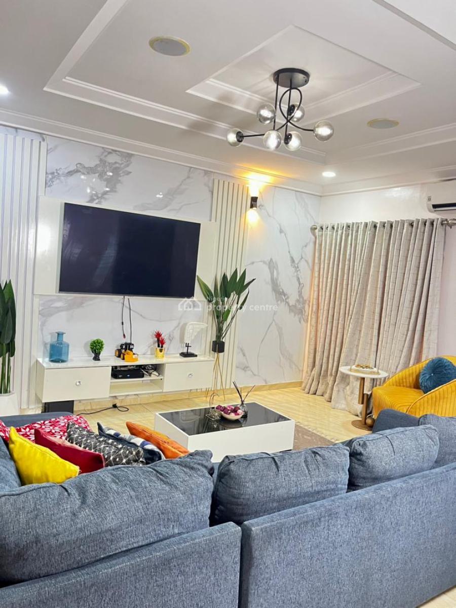 5 Bedroom Semi Detached with Snooker Board, Admiral Gabriel Okon Str, Spring Bay Estate, Lekki Phase 1, Lekki, Lagos, House Short Let
