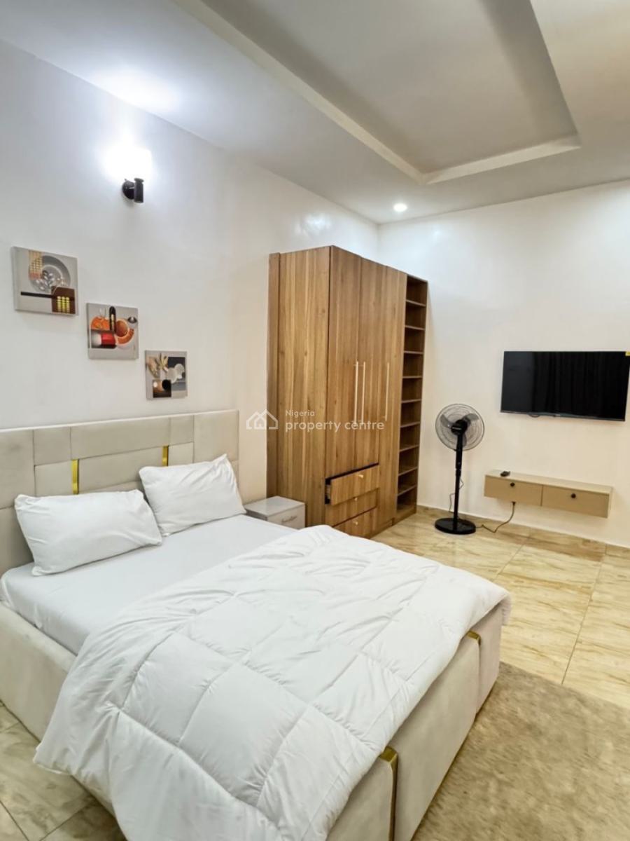 Brand New 3 Bedroom Luxury Apartment with Ps5 and Snooker, Royal Pine Estate, Orchid Road, Lekki Phase 2, Lekki, Lagos, Flat / Apartment Short Let