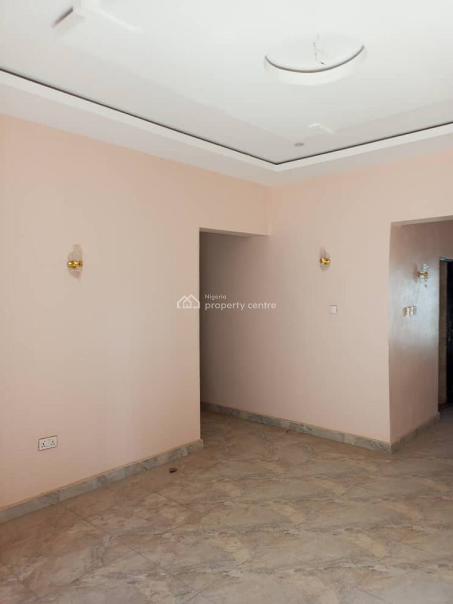 Tastefully Finished 3 Bedrooms Flat, Gilmore, Jahi, Abuja, Flat / Apartment for Rent