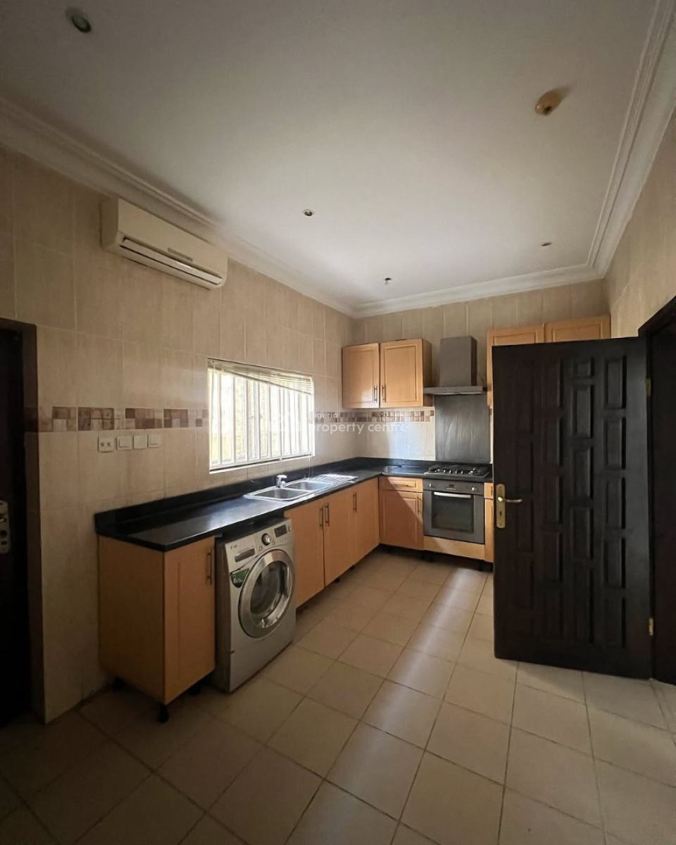 2 & 3 Bedroom Apartment Available, Lekki Phase 1, Lekki, Lagos, Flat / Apartment for Rent