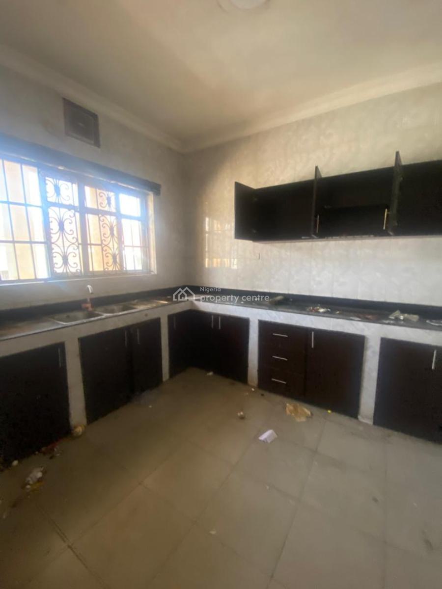 2 Bedroom Apartment Readily Available, Ikate, Lekki, Lagos, Flat / Apartment for Rent
