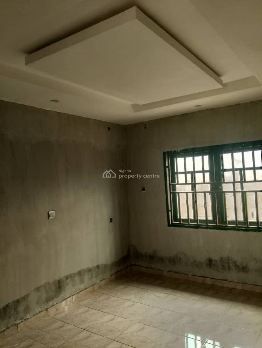 a 2 Bedroom Pop Standalone Apartment, Lucky Fiber Road, Ikorodu, Lagos, Flat / Apartment for Rent