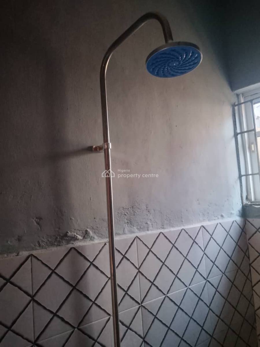 a Room and Parlor Self Contain, Lucky Fiber Road, Ikorodu, Lagos, Flat / Apartment for Rent