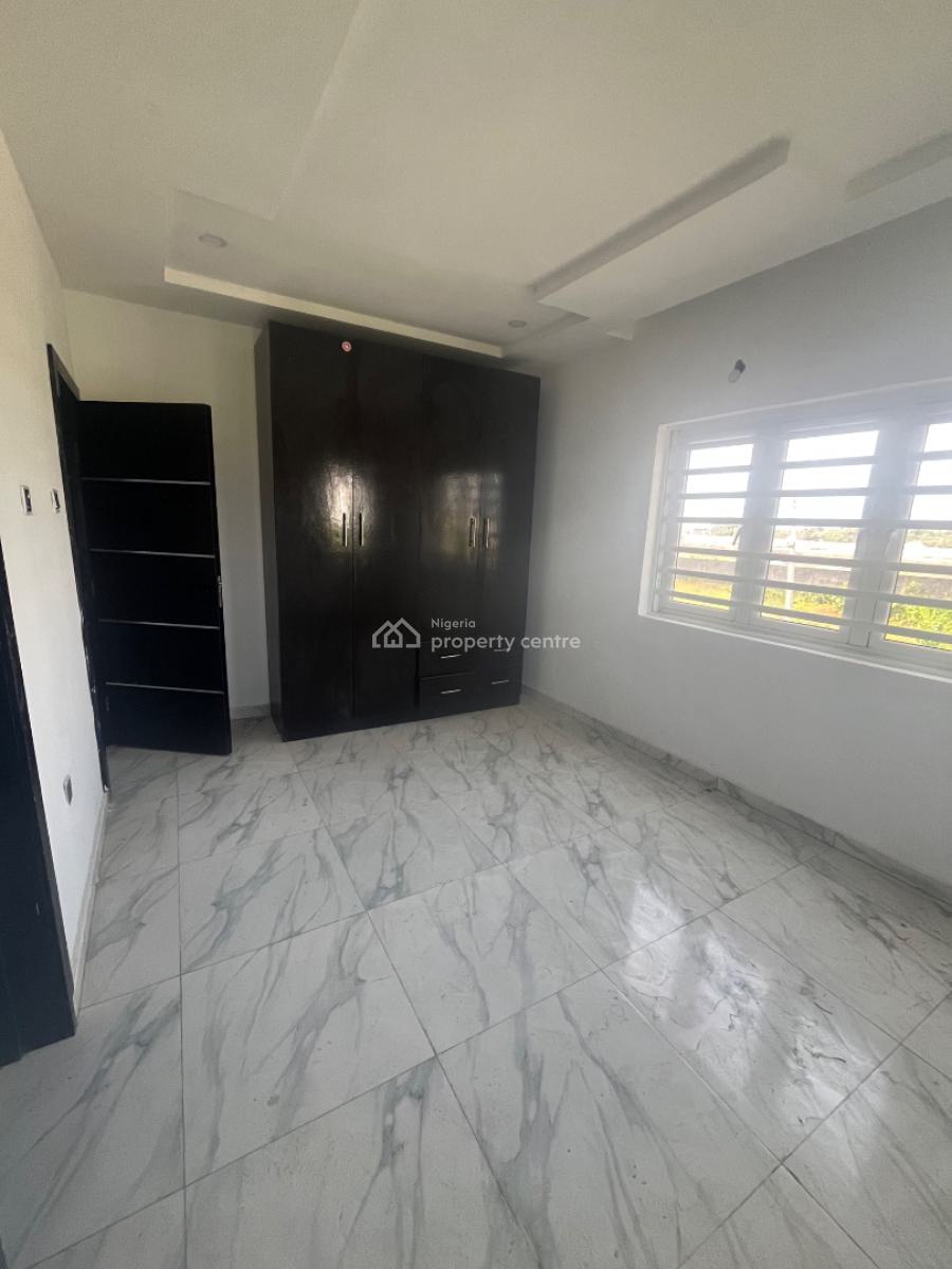 2bedroom Flat, Okun Ajah Estate, Okun-ajah, Ajah, Lagos, Flat / Apartment for Rent