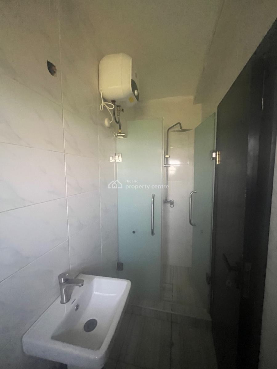 2bedroom Flat, Okun Ajah Estate, Okun-ajah, Ajah, Lagos, Flat / Apartment for Rent