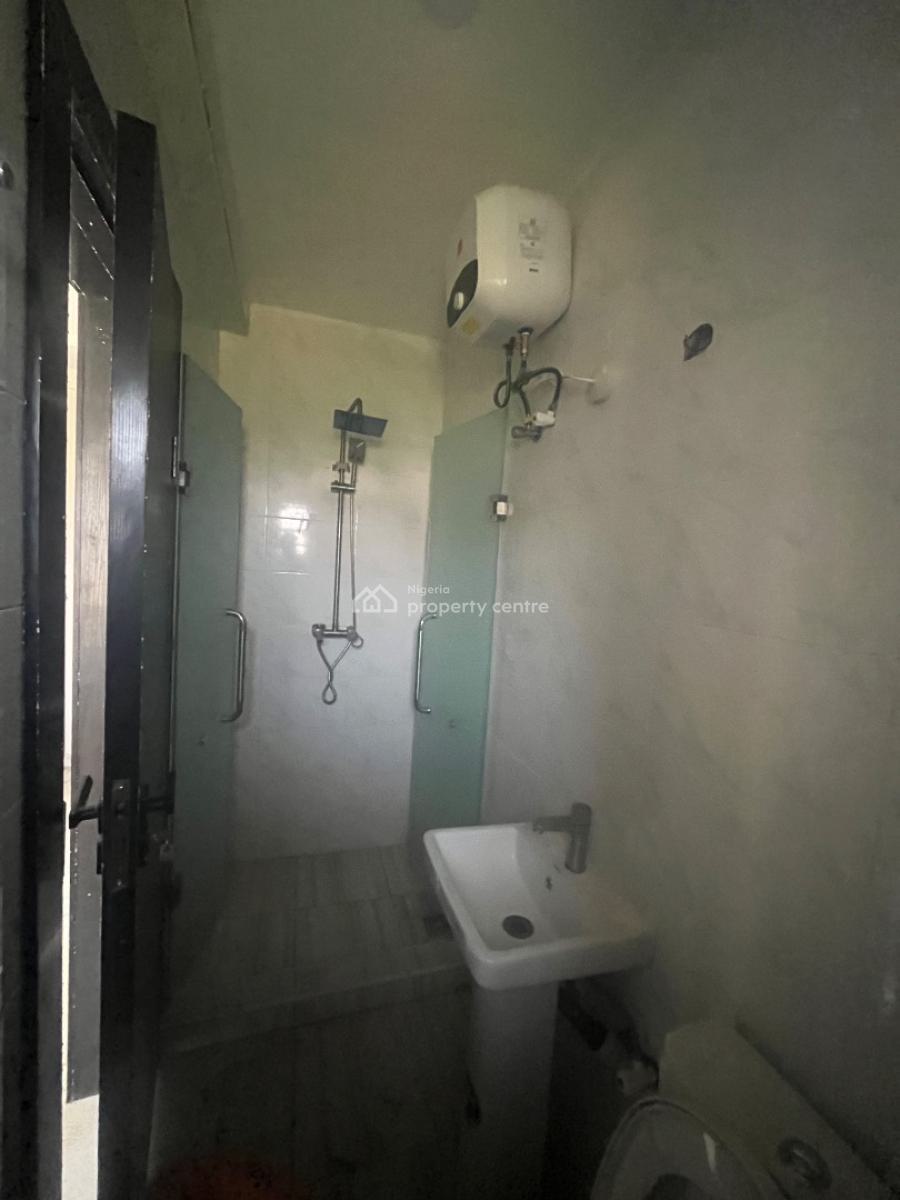 2bedroom Flat, Okun Ajah Estate, Okun-ajah, Ajah, Lagos, Flat / Apartment for Rent