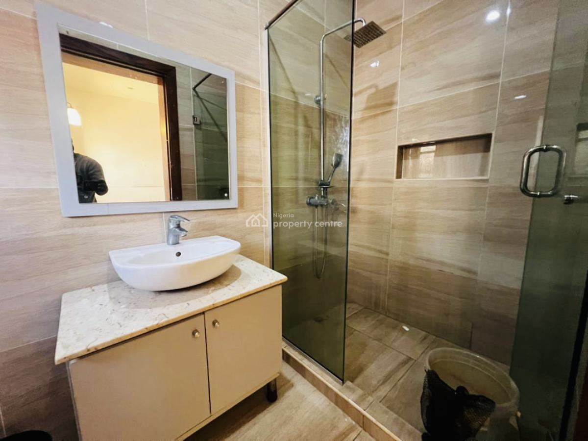 Exquisite 3 Bedroom Apartment, Lekki Phase 1, Lekki, Lagos, Flat / Apartment for Rent