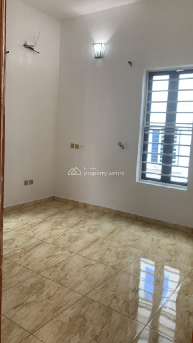 Luxury and Fully Serviced Single Bedroom Studio Apartment Upstairs, Spring Bay Estate Orchid Road Lekki, Lekki Expressway, Lekki, Lagos, Self Contain (single Rooms) for Rent