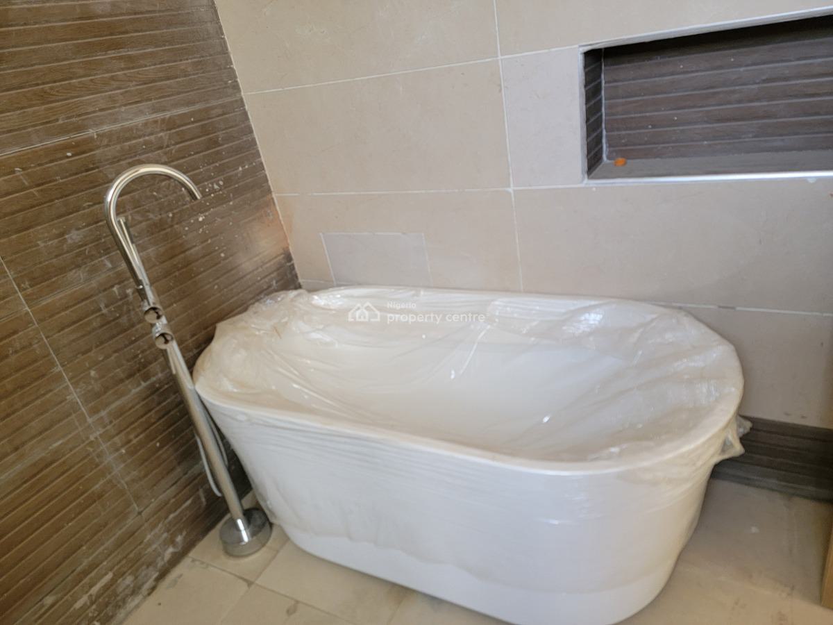 6 Bed Detached-triplex with Bq, Mabushi, Abuja, Detached Duplex for Sale