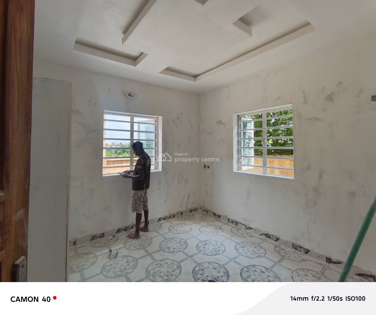 2 Bedroom Flat, Elepe Ijede Road, Ikorodu, Lagos, Flat / Apartment for Rent