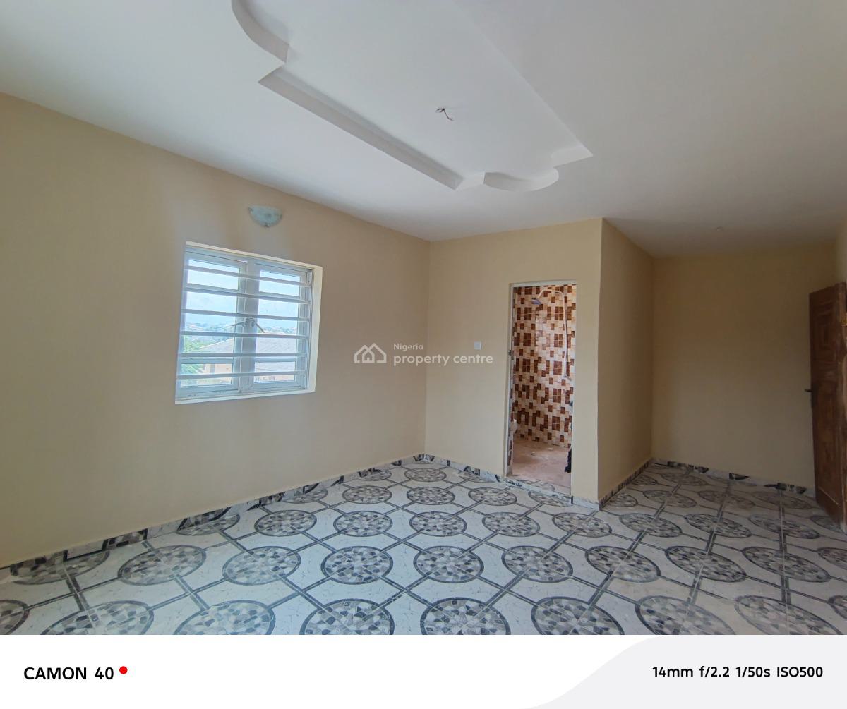 2 Bedroom Flat, Elepe Ijede Road, Ikorodu, Lagos, Flat / Apartment for Rent