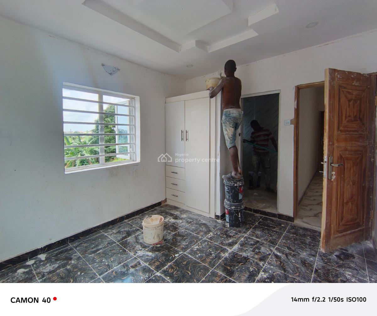 2 Bedroom Flat, Elepe Ijede Road, Ikorodu, Lagos, Flat / Apartment for Rent