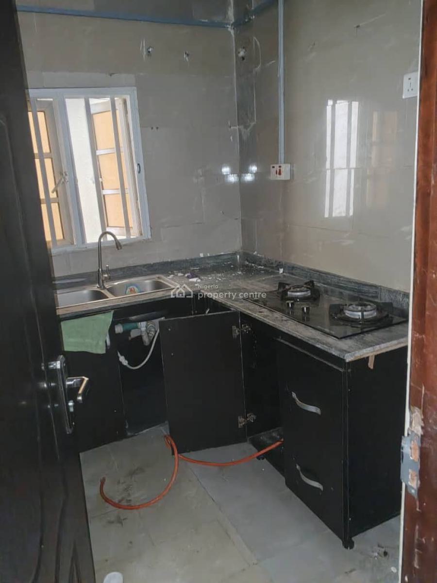 Beautiful and Lovely 2 Bedroom Apartment, Ikeja, Lagos, Flat / Apartment for Rent