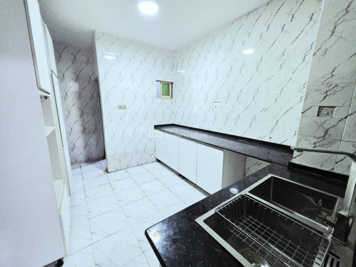 Newly Renovated 3 Bedroom Apartment with a Bq, Ikate Elegushi, Lekki, Lagos, Flat / Apartment for Sale