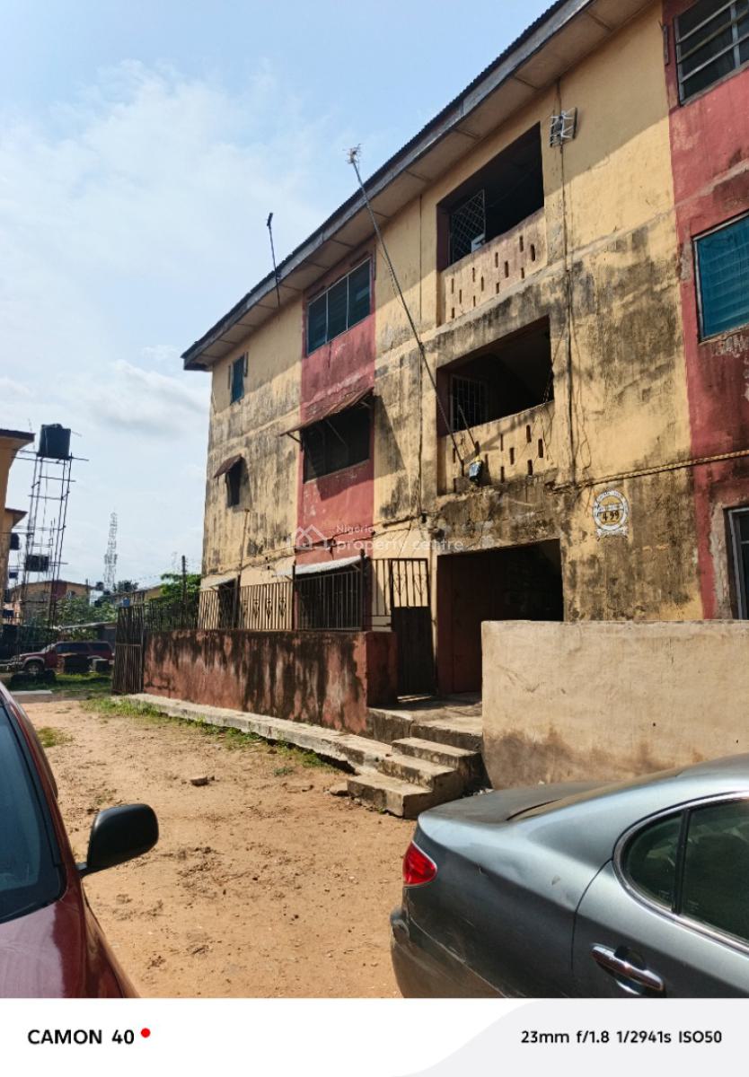 3 Bed Room Flat at Jakande Estate Oke Afa Isolo, Jakande Estate, Oke Afa, Isolo, Lagos, Flat / Apartment for Sale