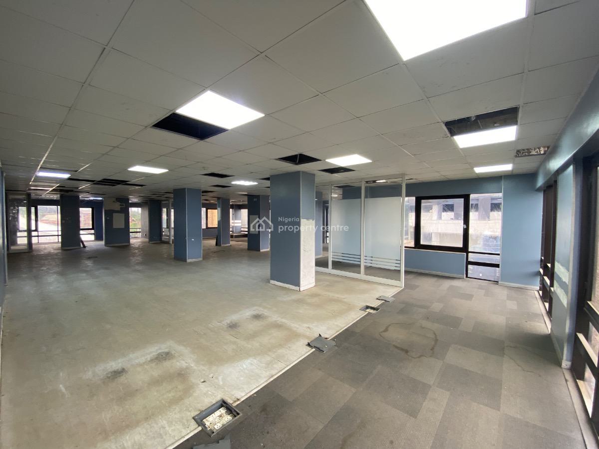 a Fully Service 570sqm Open Plan Office Space, Bank Anthony Way Ikeja Lagos, Ikeja, Lagos, Office Space for Rent