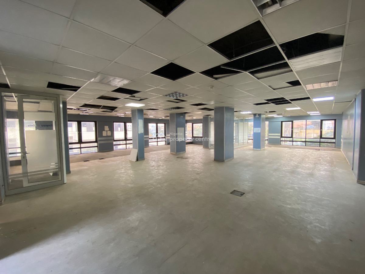 a Fully Service 570sqm Open Plan Office Space, Bank Anthony Way Ikeja Lagos, Ikeja, Lagos, Office Space for Rent