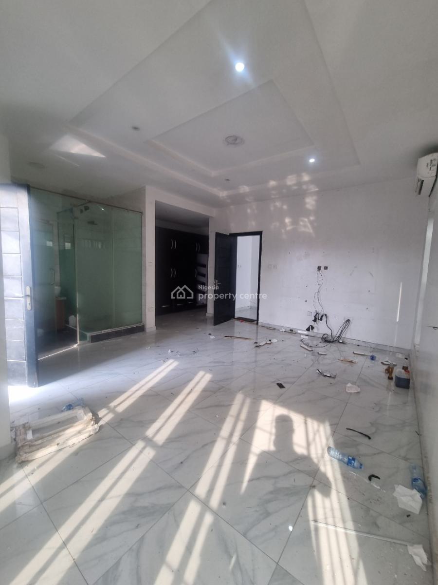 Standard and Very Okay Mini Flat, 6, Muritala Eletu Osapa London, Lekki, Lagos, Flat / Apartment for Rent