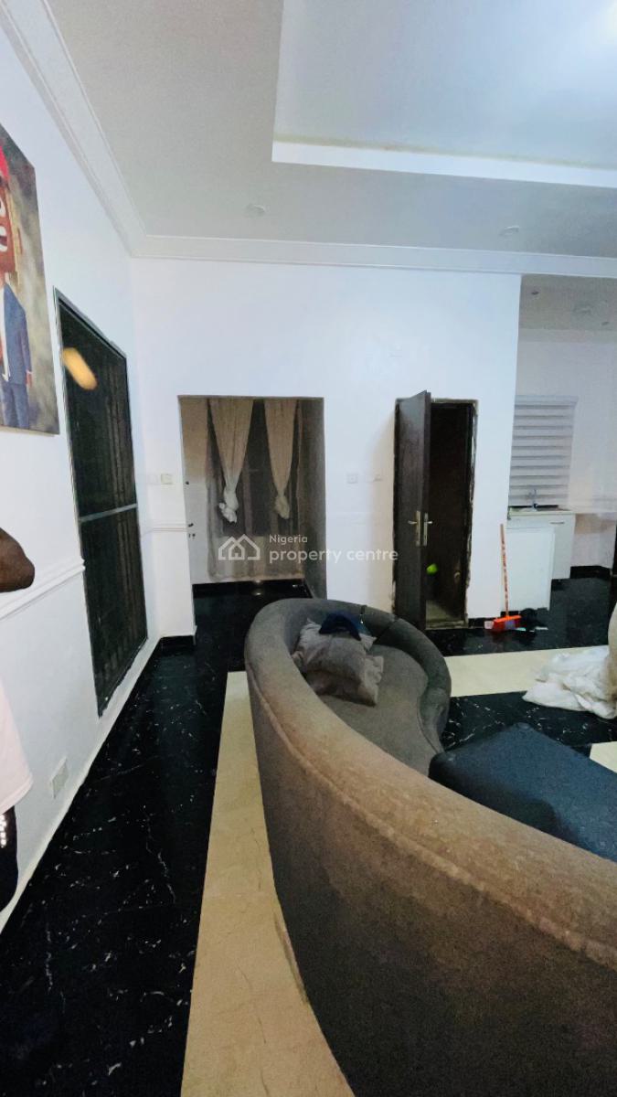 Spacious Miniflat with Guest Toilet., Bera Estate, Osapa, Lekki, Lagos, Mini Flat (room and Parlour) for Rent