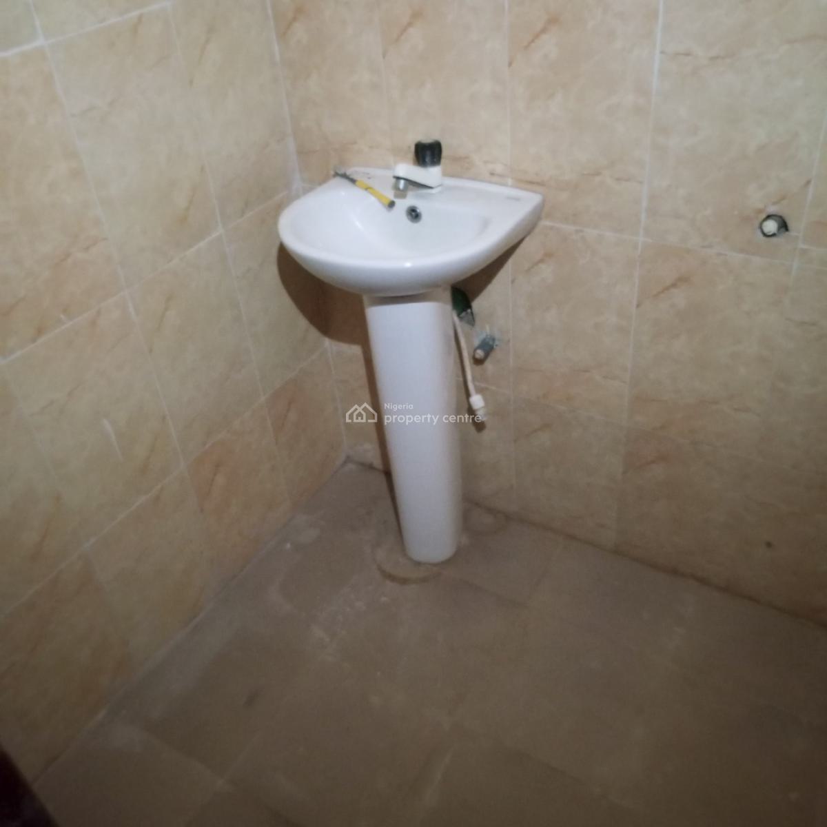 Mini Flat, Palmwill Estate, Badore, Ajah, Lagos, Mini Flat (room and Parlour) for Rent