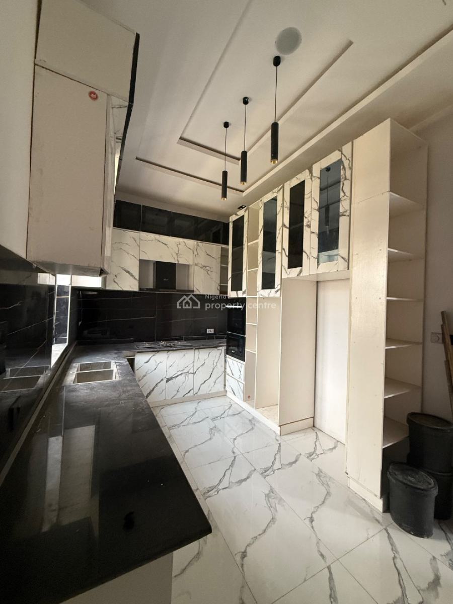 4 Bedroom Fully Detached Duplex with Bq for Distress, Captain’s Court Estate/lekki Palm City Estate, Ajah, Lagos, Detached Duplex for Sale